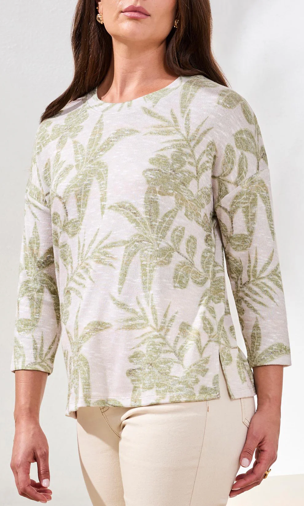 Tropical Print 3/4 Sleeve Knit Top