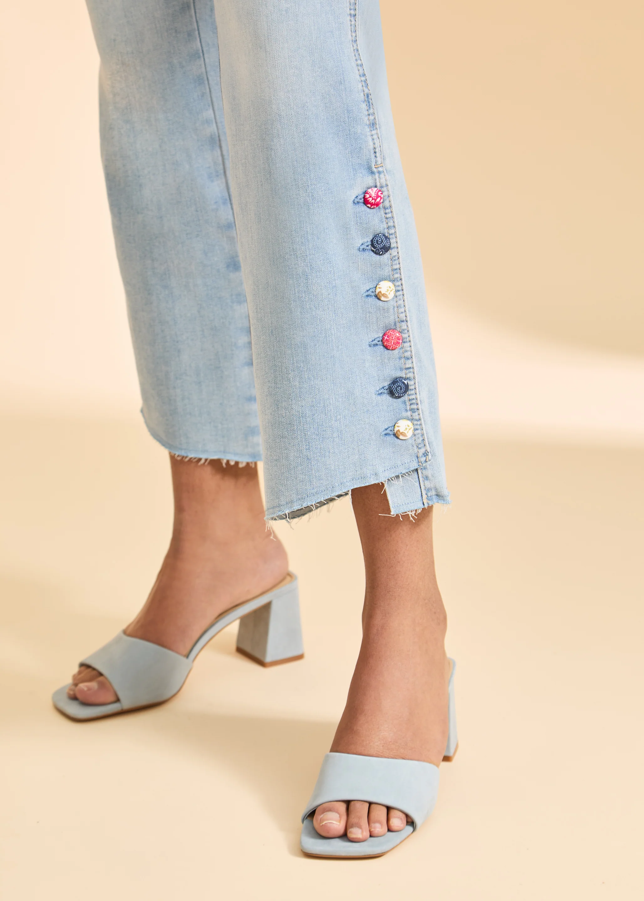 Cropped Straight-Leg Jeans with Button Detail - Image 2