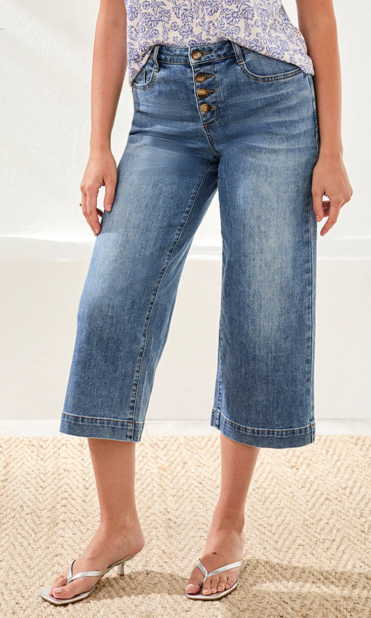 Button-Front Wide Leg Cropped Denim Jean