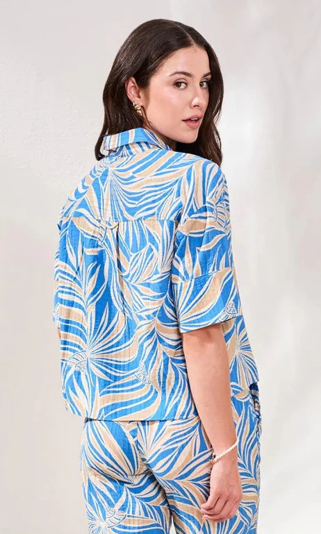 Crinkle Fabric Camp Shirt - Image 2