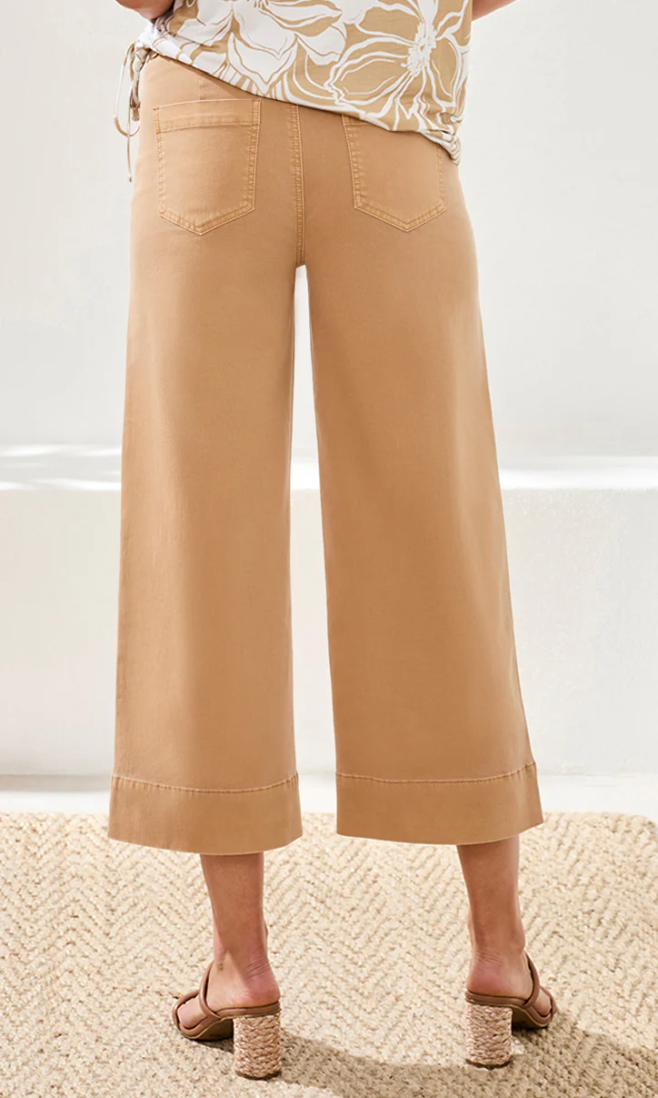 Wide-Leg Crop Pant with Cuffed Hem - Image 3
