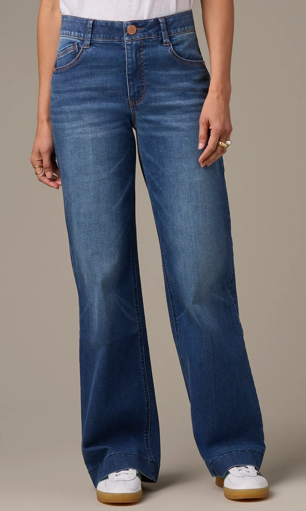 High-Rise Wide Leg Jeans