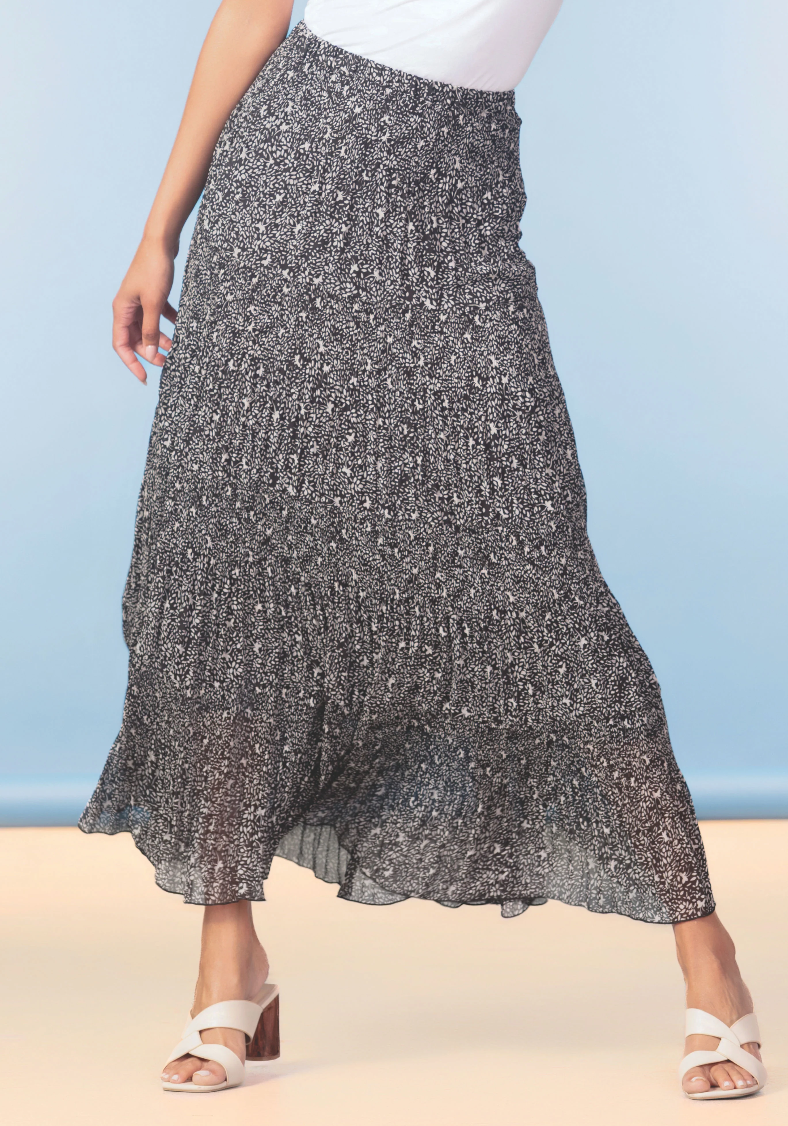 Printed Tiered Maxi Skirt