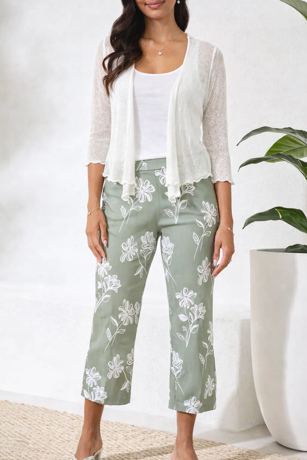 Floral Print Cropped Pull-On Ankle Pant - Image 2