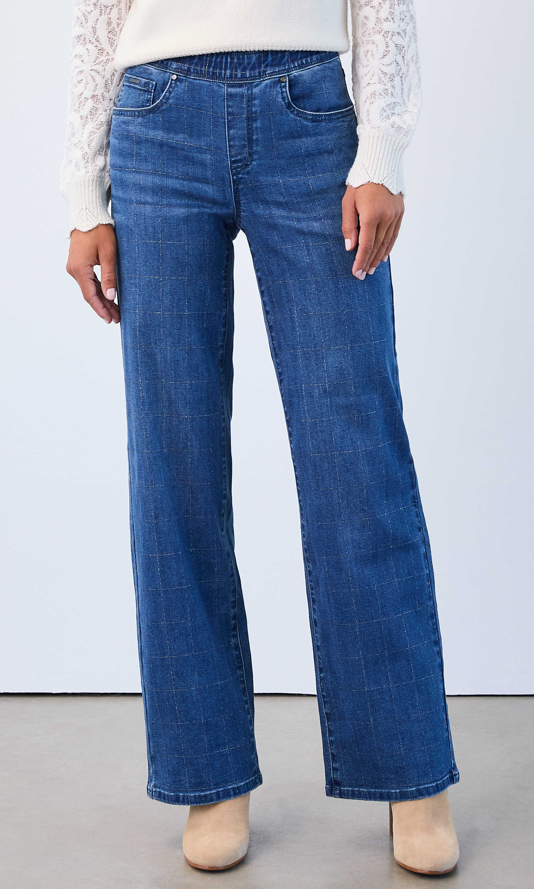 Subtle Stitch Pull-On Wide Leg Denim
